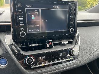 Toyota Corolla 1.8 HYBRID ACTIVE picture 18