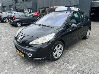 krockskadad bil auto Peugeot 207 1.6 VTi XS Pack 2008/2