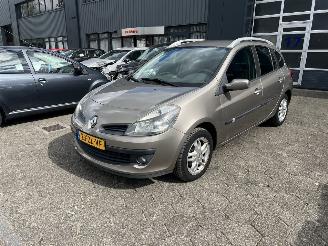 skadebil auto Renault Clio Estate 1.2 TCE Dynamique 2008/3