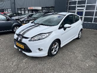 krockskadad bil auto Ford Fiesta 1.25 Trend 2009/6