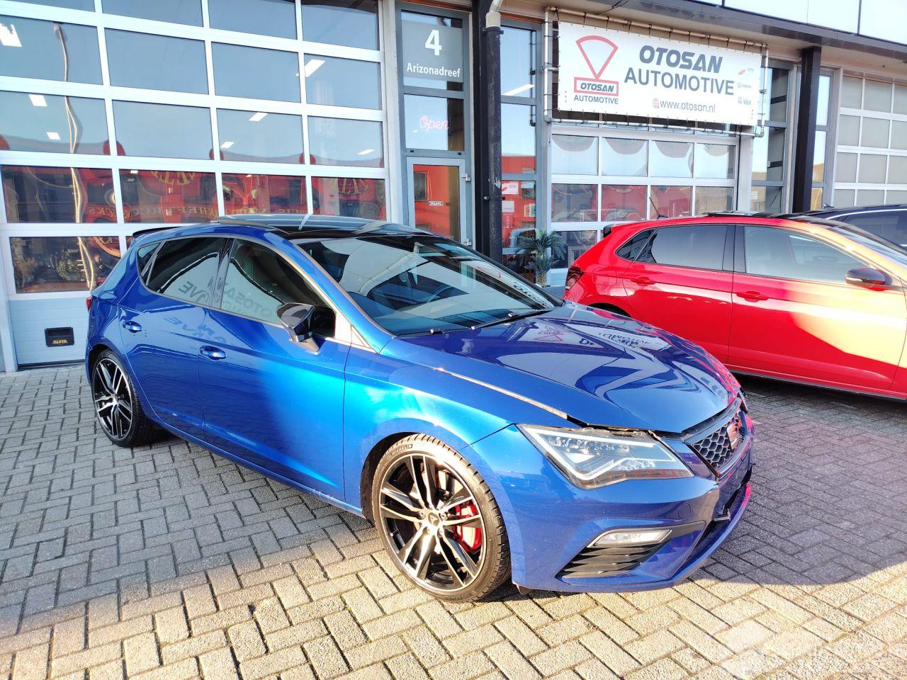 Seat Leon Cupra 300PK Pano Leder Led Facelift Carpass