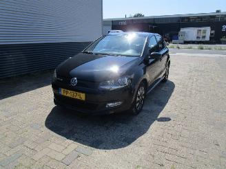 Vaurioauto  passenger cars Volkswagen Polo  2017/1