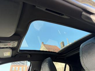 Peugeot 208 GT AUTOMATIC picture 8