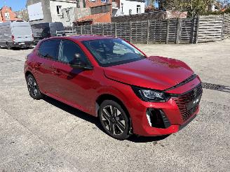 Schadeauto Peugeot 208  2025/2