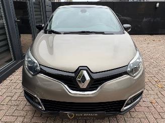 Schadeauto Renault Captur 1.2 TCe Dynamique | Automaat Navi Camera 2015/6