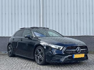 Schadeauto Mercedes A-klasse A200 AMG Line 2018/1