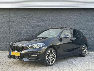 Auto incidentate BMW 1-serie 120d xDrive High Executive Edition 2020/4
