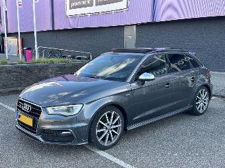 krockskadad bil auto Audi A3 2.0TDI QUATTRO S-Line 2013/1