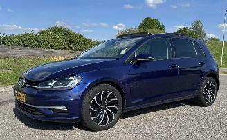 krockskadad bil auto Volkswagen Golf Golf 7.5 1.0TSI HighLine 2019/1