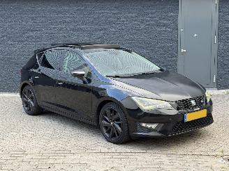 damaged passenger cars Seat Leon 1.8 TSI FR Connect 2016/1
