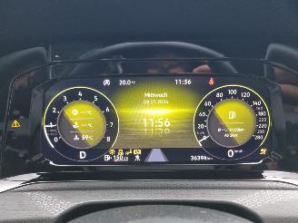 Volkswagen Golf GTi Panorama IQ LED picture 30