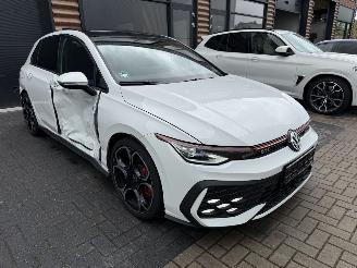 Volkswagen Golf 2.0 TSI GTI FACELIFT BOMVOL! picture 24