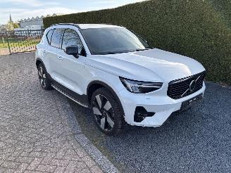 krockskadad bil auto Volvo XC40 ultimate Dark recharge pano dak T5 R-design LCI 2022/11