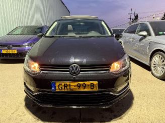 Volkswagen Polo 1.2 TSI Highline Pano Stoelverwarming picture 4