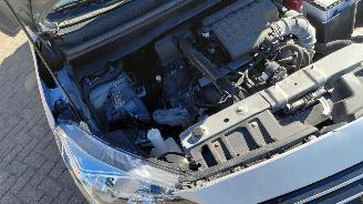 Mitsubishi Space-star 1.2i  52kw   navi airco picture 6