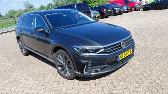 Auto incidentate Volkswagen Passat 1.4 tsi  156pk   75pk  automaat 2020/9