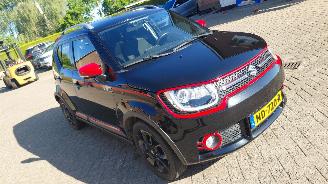 damaged passenger cars Suzuki Ignis 1.2i smart hybrid  66kw 2017/1