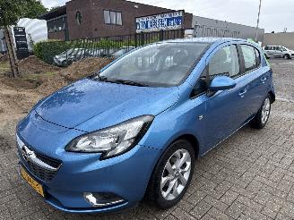 Schadeauto Opel Corsa-E 1.4 ONLINE EDITION RIJDBAAR BOUWJAAR 2017  5700 EURO VAST 2017/9