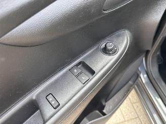 Opel Karl 1.0 120 JAAR EDITION LICHTE SCHADE! BOUWJAAR 2019 5100 EURO picture 7