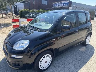 Schadeauto Fiat Panda 0.9 EDIZIONE COOL SCHERM SCHADE! BOUWJAAR 2014  3350 EURO 2014/2