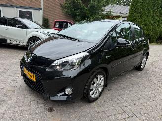 Schadeauto Toyota Yaris 1.5 HYBRID 81000KM NAP AIRCO NAVI CAMERA 2014/1