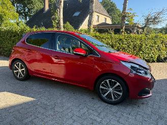 Coche accidentado Peugeot 208 1.2 ALLURE CLIMA NAVI CAMERA NL AUTO 2019/8