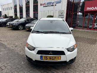 skadebil auto Mitsubishi Colt 1.3 EDITION TWO 2010/9