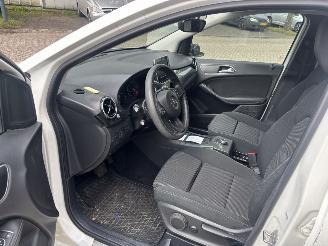 Mercedes B-klasse 220 picture 10