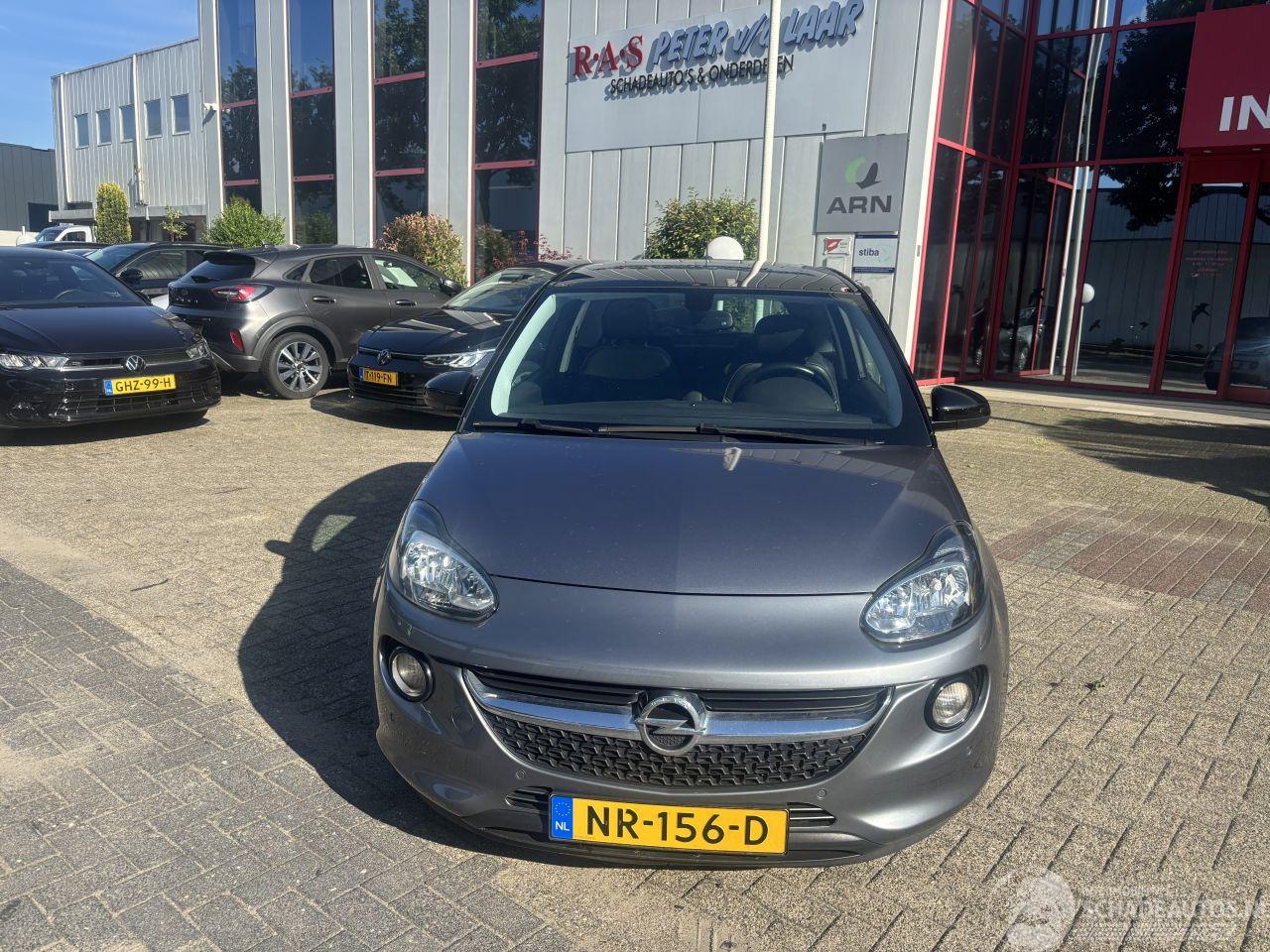 Opel Adam 1.0 TURBO GLAM FAVOU