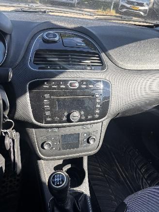 Fiat Punto 1.3d Multijet GEEN SCHADE picture 12