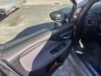Fiat Punto 1.3d Multijet GEEN SCHADE picture 13