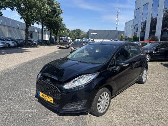 Ford Fiesta  picture 2