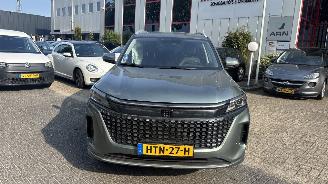 Vaurioauto  passenger cars DFSK Navor E5 1.5 PHEV L2 Panoramadak/CarAuto/360camera 7p 2025/6