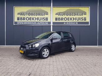 krockskadad bil auto Chevrolet Aveo 1.2 LT 2012/4