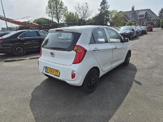 Avarii autoturisme Kia Picanto 1.0 12v 2014/11