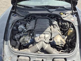 Porsche Panamera 4S picture 19