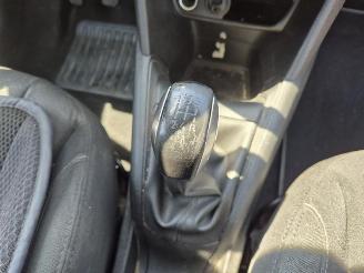 Peugeot 208 1.2 Vti picture 11