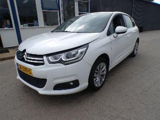 uszkodzony samochody osobowe Citroën C4 1.2 Pure Tech Feel 2015/6