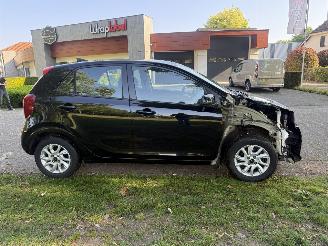 Kia Picanto  picture 6