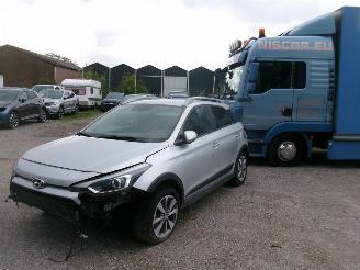 škoda osobní automobily Hyundai I-20 1.0 Cross 2017/8