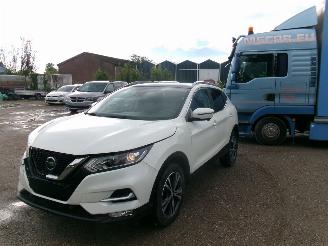 uszkodzony samochody osobowe Nissan Qashqai 1.2 LE Sport - N-Connect 2018/7