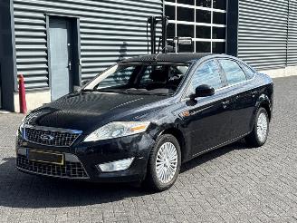 uszkodzony samochody osobowe Ford Mondeo 2.0 TDCi 115 16V Sedan 4Dr Diesel 1.998cc 85kW (116pk) FWD 2008/9