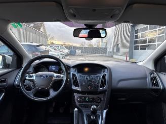 Ford Focus 1.6 TDCi ECOnetic Combi/o  Diesel 1.560cc 77kW (105pk) FWD picture 11