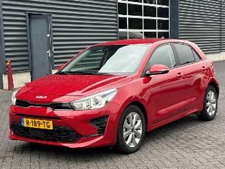 krockskadad bil auto Kia Rio 1.0i T-GDi 100 12V Hatchback  Benzine 998cc 74kW (101pk) FWD 2022/11