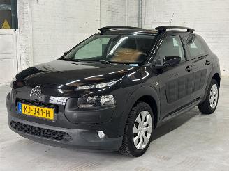 Coche accidentado Citroën C4 cactus 1.2 PureTech 82 12V Hatchback 4Dr Benzine 1.199cc 60kW (82pk) FWD 2016/9