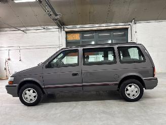 Chrysler Voyager 2.5 TD Voyager MPV  Diesel 2.499cc 87kW (118pk) FWD picture 2