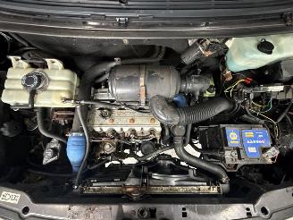 Chrysler Voyager 2.5 TD Voyager MPV  Diesel 2.499cc 87kW (118pk) FWD picture 16