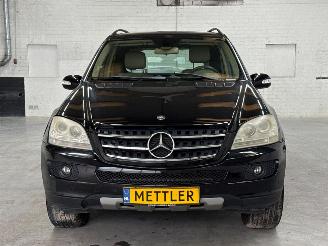 Mercedes ML 3.0 ML-280 CDI 4-Matic V6 24V SUV picture 8