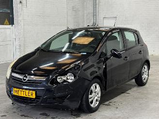 Schadeauto Opel Corsa 1.4 16V Twinport Hatchback  Benzine 1.364cc 66kW (90pk) FWD 2009/10