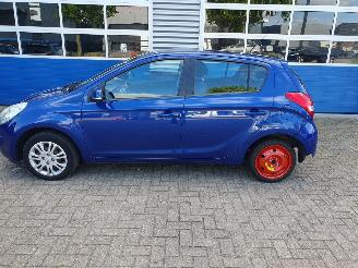 Hyundai I-20 1.2i i-Motion picture 3